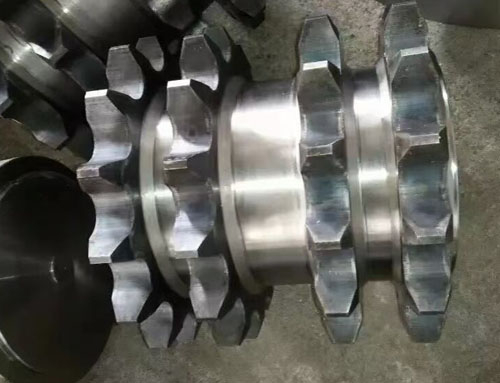 四排機(jī)械鏈輪來(lái)圖加工